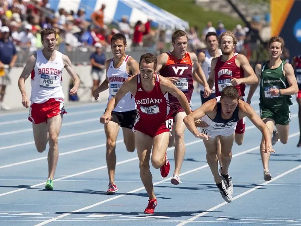 ChrisChavez's tweet image. Andy Bayer (@TeddyBayer1500) has retired. He qualified for the 2019 World Championships in Doha and ran 8:12.47 in the steeplechase final – 7th on the all-time U.S. list. 

Epic photo captured by @ZHetrick of Bayer winning the 2012 1,500m title by .01 seconds ahead of Miles Batty