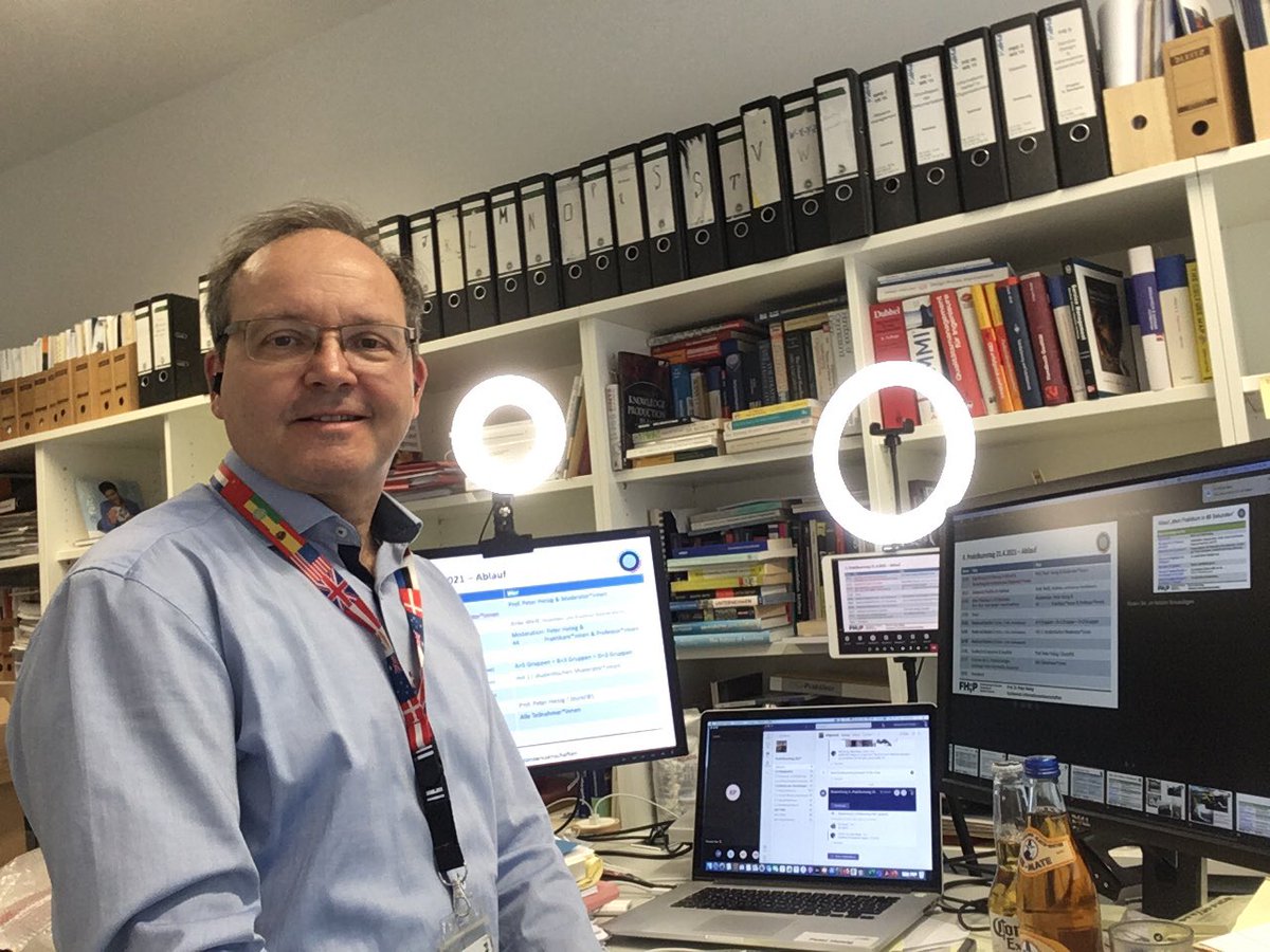 Wissensmanagement ganz praktisch: spannenden Erfahrungsaustausch zum Praktikum in der Corona-Zeit, online, mit 100+ Studierenden und Dozent*innen über rund 3 Stunden moderiert.