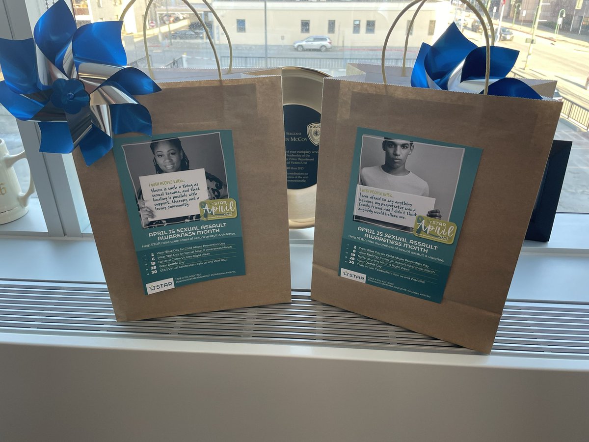 ChiefKenMcCoy's tweet photo. Thank you @staralaska for the “swag bags” of goodies!!! @AnchoragePolice will proudly display our support! #standwithstar #SAAM2021 #staralaska #nsvrc https://t.co/Fukulnq79n