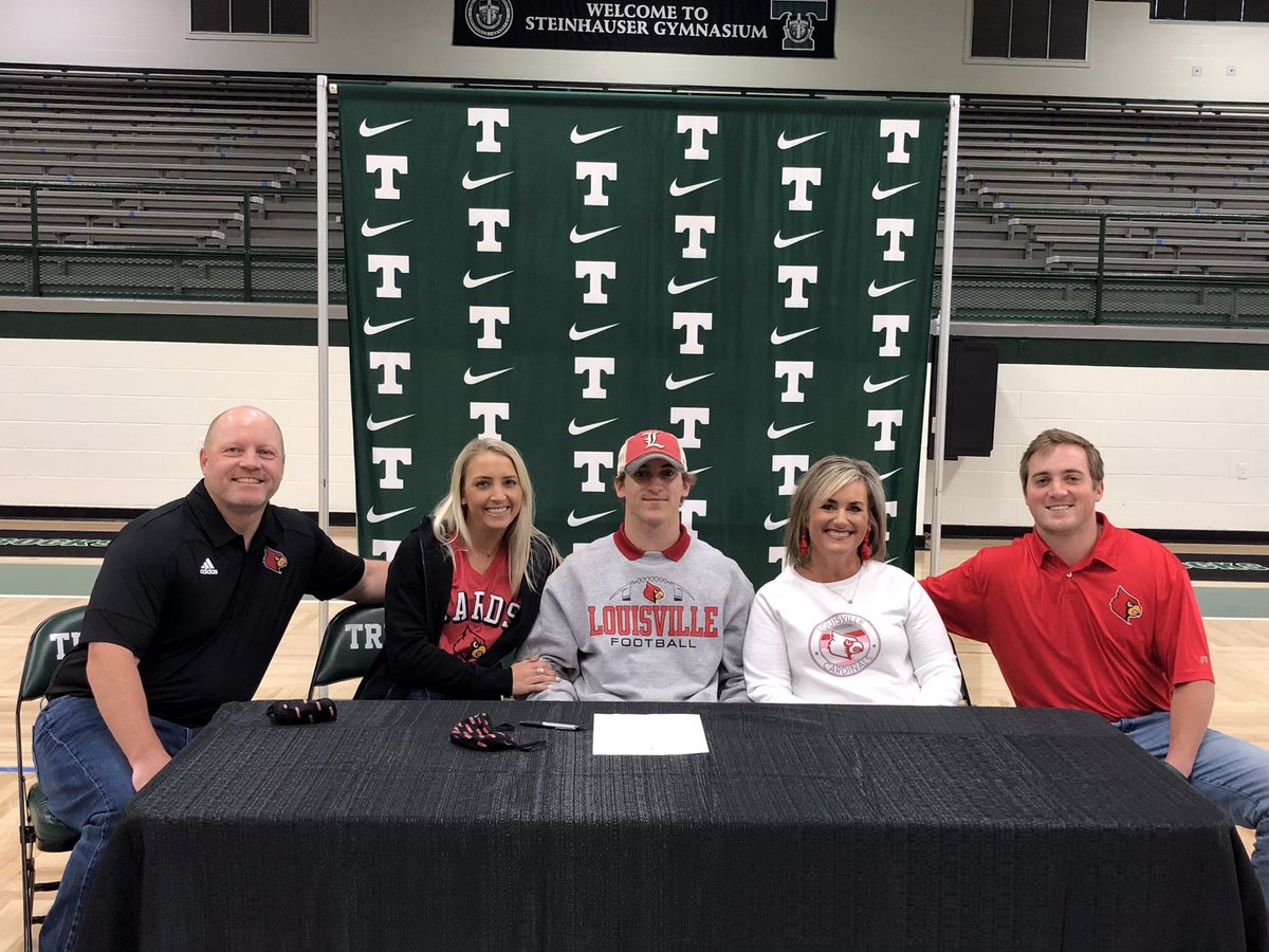 trinitysports's tweet image. Bradley West, Football, University of Louisville☘️