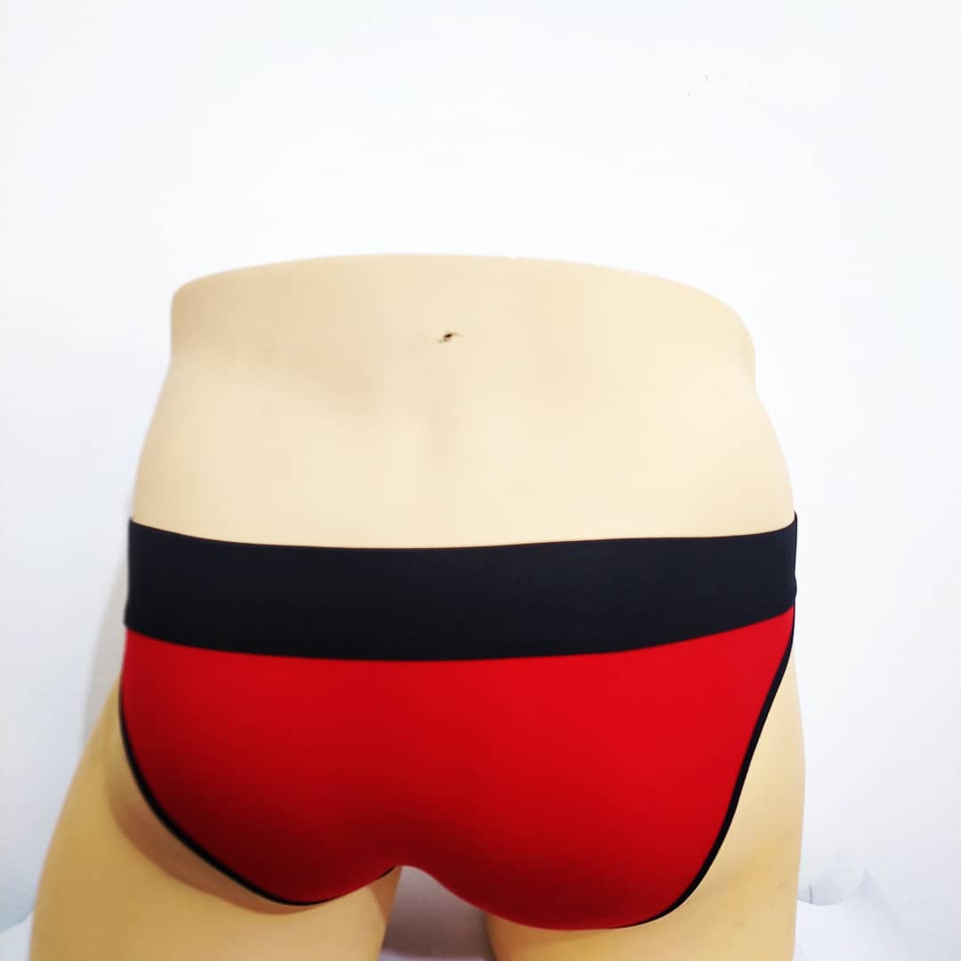 XEunderwear's tweet photo. Y a ti te gusta el rojo?
Salió original de #XEUNDERWEAR
.
.
.ENVIOS A TODO EL PERU 🛒🛍️🚗🍑🍆🦄🏳️‍🌈🌎🔥 https://t.co/XIFkU2cnxU