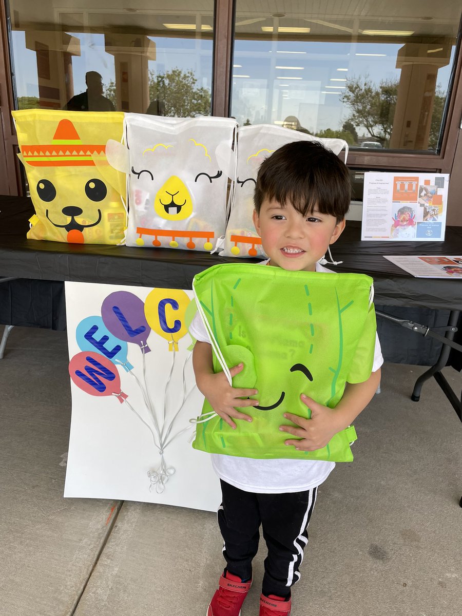 Ericabeth (@ealdaco_rse) on Twitter photo Our little pre-k students coming in to register! Can’t wait to see them here! Come register your Pre-k student at RSE <a href="/RSEcowboys/">Red Sands Elementary</a> Our little pre-k students coming in to register! Can’t wait to see them here! Come register your Pre-k student at RSE <a href="/RSEcowboys/">Red Sands Elementary</a>
