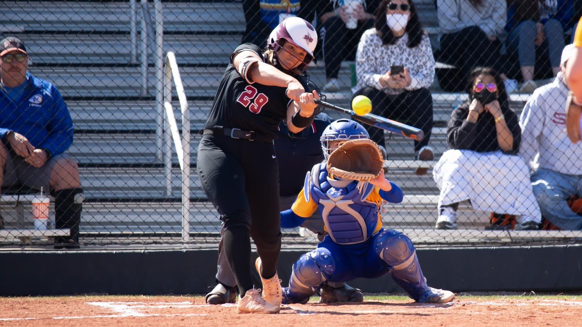 NCAADII's tweet photo. When these hitters are up to bat, LOOK OUT.

Turner Sports' Brenden Welper introduces you to the 9⃣ best all-around hitters in #D2SB right now: https://t.co/1BO5xIxpWR. https://t.co/hOJ7EuDAO3