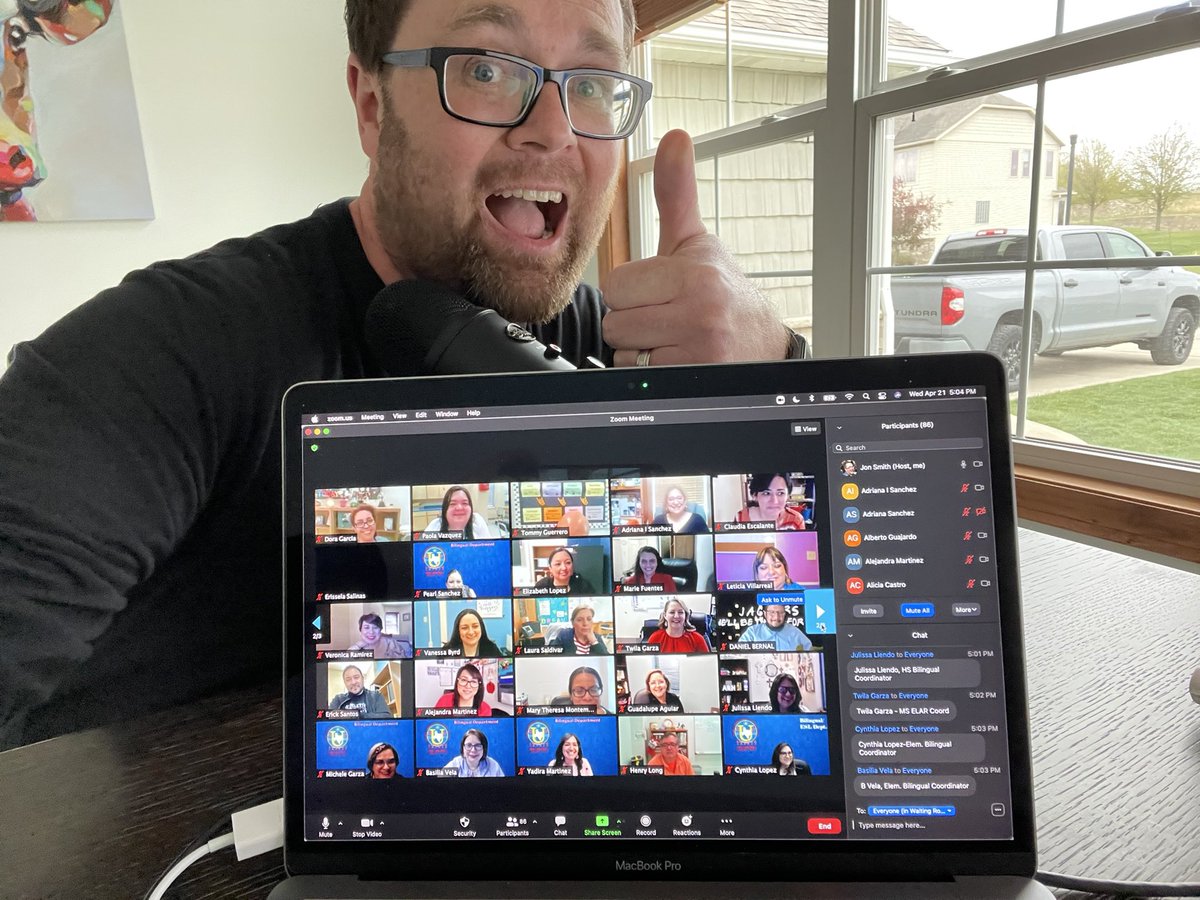 theipodteacher's tweet image. Wow. Over 100 teachers from United showed up to talk @BookCreatorApp Happy book making everyone!