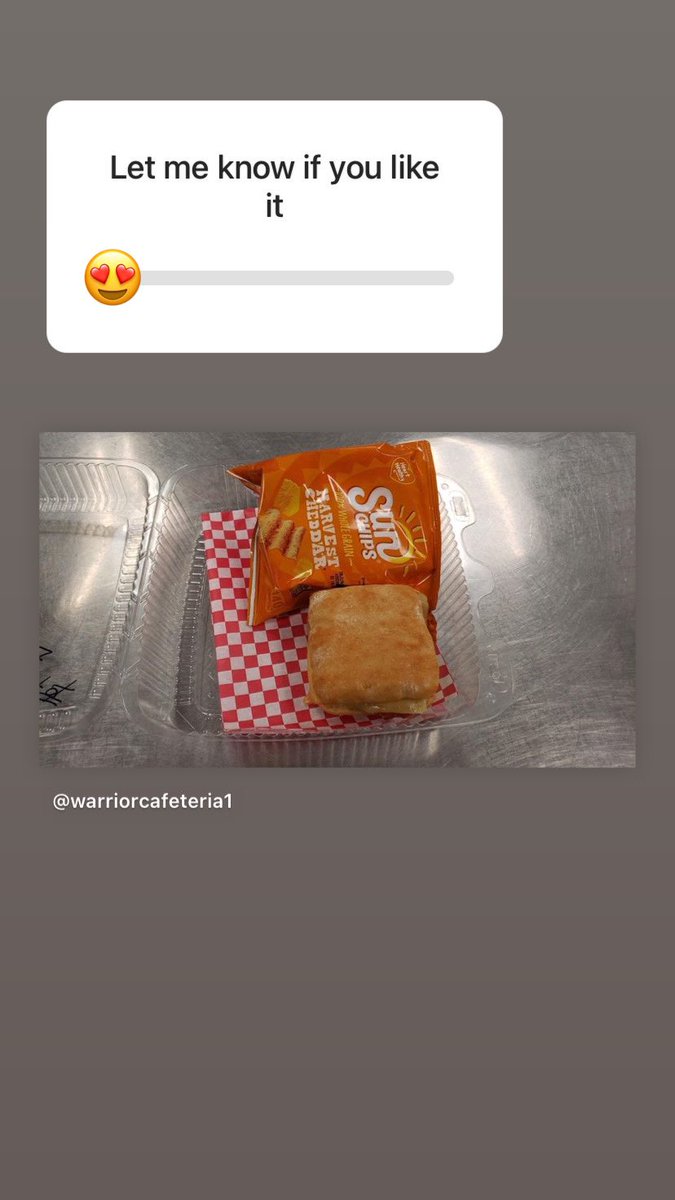 JrCafeteria's tweet image. Our new spicy chicken sandwich is a hit!!!!