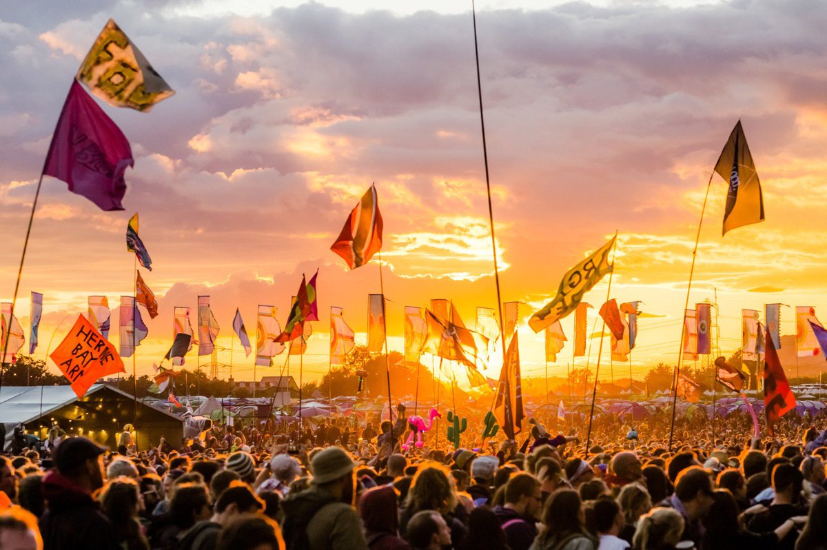 glastonbury's tweet photo. We'd love you to design a flag to be used during our Live At Worthy Farm global livestream! Info / brief at https://t.co/NTwoE4f3R7 https://t.co/80Lfb2GdXu