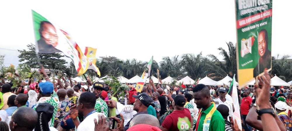 Local Govt Declaration Tour :Nnewi South & Ihiala dome and dusted.

The Love was massive. 

The message of #OpenDoorRevolution is a goal  !!!