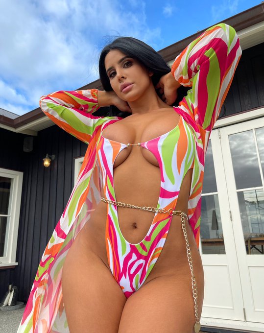 Come away with me https://t.co/cQ9fmHmN5Y