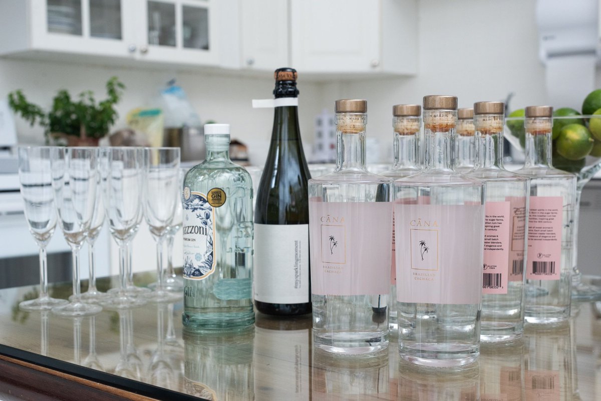 shotatdaylight's tweet photo. What better way to celebrate #EarthDay   than at our studio with sustainably made drinks by Cãna? 🥂#shotatdaylight https://t.co/lO96WjzPFm