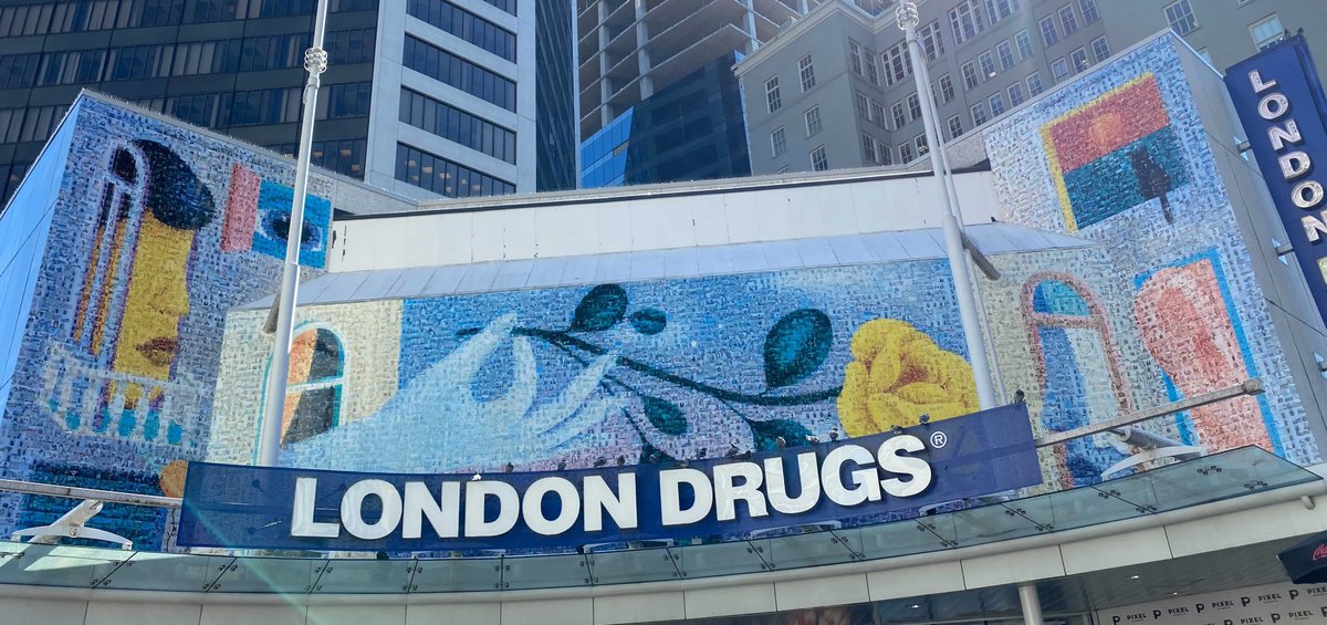 jiveprdigital's tweet image. Last week, @Pixel_Donate revealed their first-of-its-kind augmented reality mural, created by Vancouver artist Andrea Wan 🙌

The mural reflects all of the pixels submitted by those who donated and helped raise awareness about mental health for @helpstpauls. 

#JiveClient