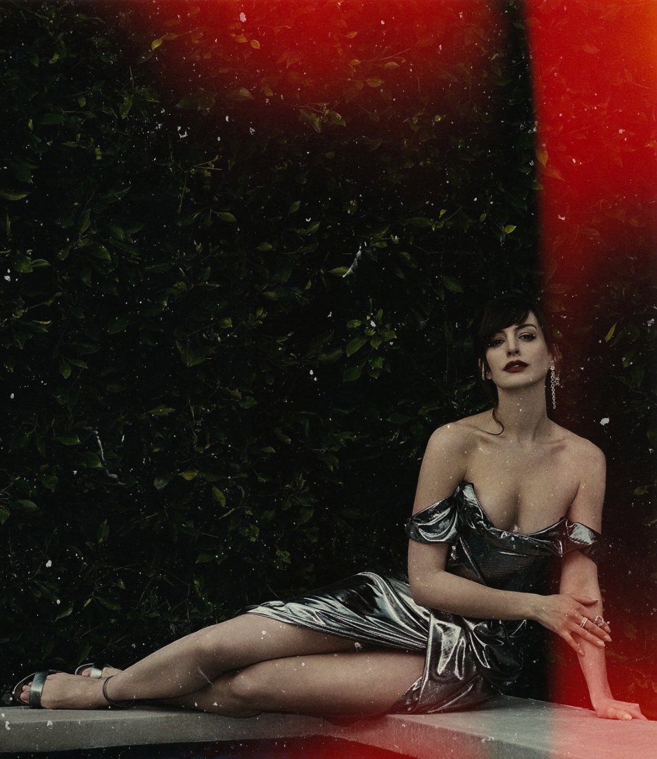_CHAOSDAUGHTER_'s tweet photo. 𝖠 𝗅𝗂𝗈𝗇𝖾𝗌𝗌 𝖽𝗈𝖾𝗌 𝗇𝗈𝗍 𝖻𝗈𝗐.  
𝖨𝗍 𝗂𝗌 𝗍𝗁𝖾 𝗈𝗍𝗁𝖾𝗋𝗌 𝗐𝗁𝗈 𝗁𝖺𝗏𝖾 𝗍𝗈 𝖻𝗈𝗐 𝖻𝖾𝖿𝗈𝗋𝖾 𝗍𝗁𝖾 𝗊𝗎𝖾𝖾𝗇, 𝖾𝗌𝗉𝖾𝖼𝗂𝖺𝗅𝗅𝗒 𝗂𝖿 𝗍𝗁𝖾𝗒 𝗐𝖺𝗇𝗍 𝗍𝗈 𝗅𝗂𝗏𝖾.

#AGESWAPCHB https://t.co/C120MdsFRD