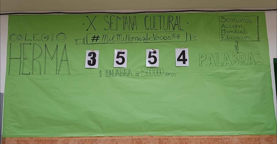 En #Secundaria seguimos con los personajes del cuento colaborativo y sumando palabras al marcador ⬆⬆⬆.

Muchas gracias <a href="/Entreculturas/">Entreculturas</a> <a href="/ecmurcia/">Entreculturas Murcia</a>, nos ha encantado el #scaperoom ❤️❤️❤️. 

#milmillonesdevoces
#Herma 
#SemanaCultural