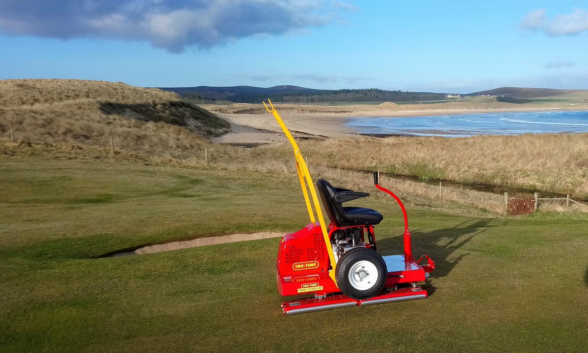 JasonNorwood88's tweet photo. What a morning to get the new turf iron out for it's maiden voyage on the links. #greenkeeping #golf https://t.co/ZxYoWlRbC0