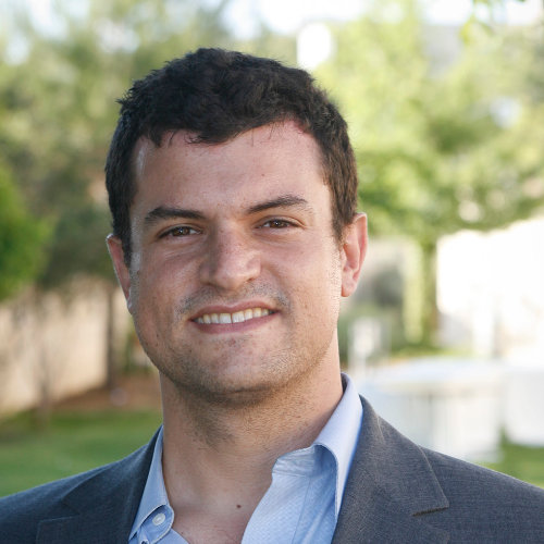 Blog Engage tweet media