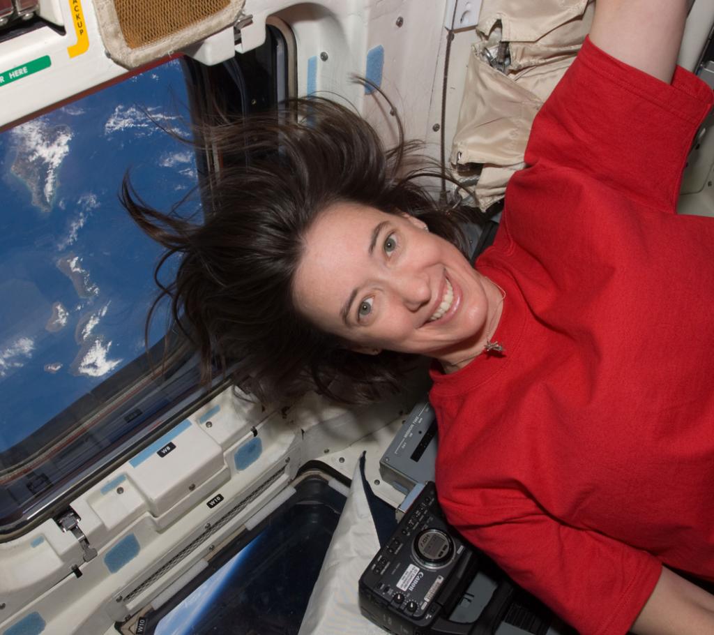 WomenNASA tweet picture