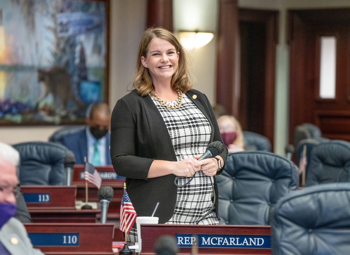 FionaForFlorida's tweet photo. The Consumer Data Prvcy bill has sometimes felt like carrying a second child, but I am so grateful for the help, guidance, and input from other Rep, Senators, and most importantly— the House Commerce Team that enabled us to pass this bill off the House floor today. THANK YOU! https://t.co/Dtbs0tNWer