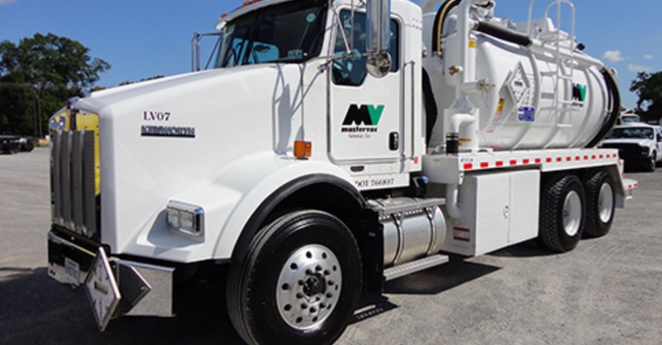 mastervac1998's tweet photo. Started in 1998 with 1 vacuum truck, now a leading providers in the #industry. Experienced in #industrial and #oilandgas  fields. #IndustrialAutomation #vacuumtruck #municipal #hydropower  #power #cleaning  #Truck  #oilandgas 225-677-5446 https://t.co/jScZNxgs2L https://t.co/VXQe2xtn4J
