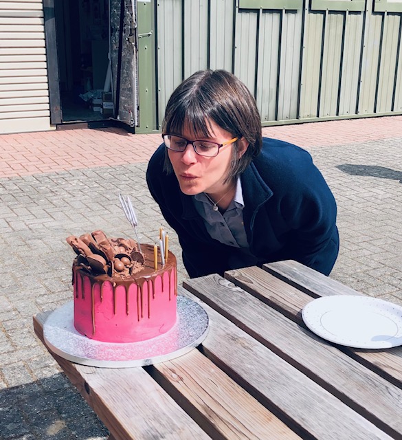 Wishing our lovely Kate a very, very Happy 4️⃣0️⃣th Birthday today! 🥳 ....celebrated with heaps of pizza 🍕 lots of pressies 🎁 and a big slice of very yummy birthday cake! 🎂 ...oh and a little bit of specially ordered sunshine too! ☀️ xxx #specialbirthday #workfamily