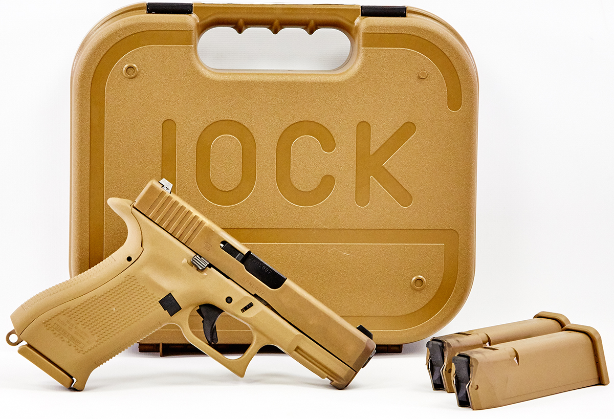 HyattGuns's tweet photo. For folks in magazine-capacity-limiting jurisdictions we just listed this Glock 19X with 10-round magazines. Check it out online: https://t.co/xYH1qrTY7C #glock19x #10roundmagazines #magazinerestrictions #nylegalguns #njlegalguns #ctlegalguns https://t.co/DCQAy4PPjj