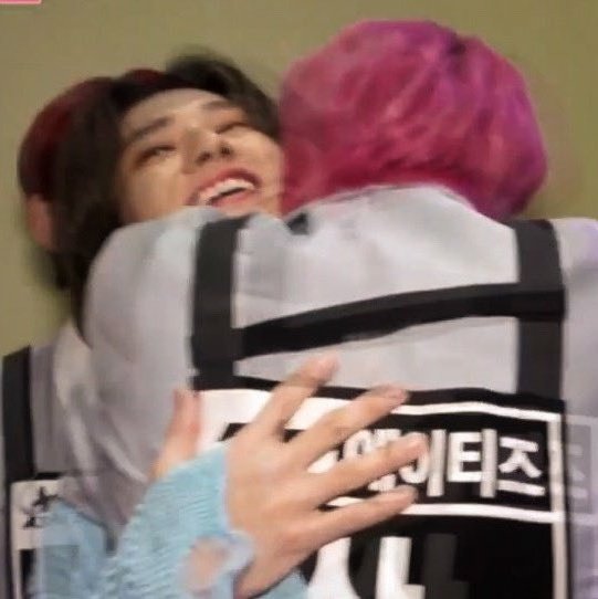 woosan hugging each other ; a thread