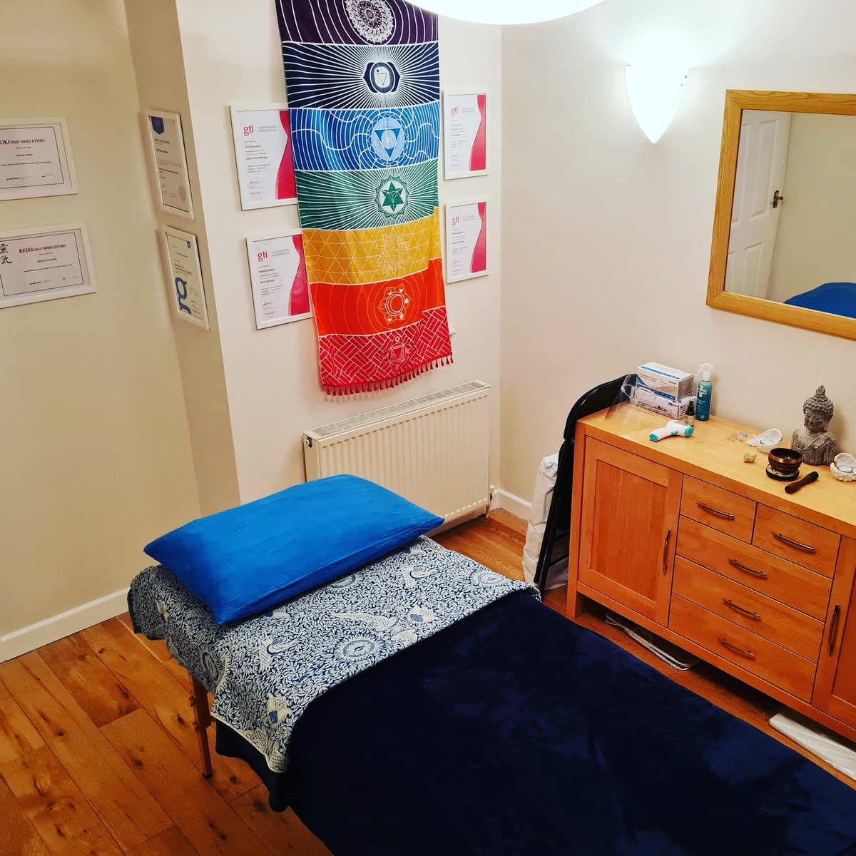 haloholistics's tweet image. R E I K I

💜 Transformative
💜 Creates Balance
💜 Supports Wellbeing &amp;amp; Healing
💜 Safe &amp;amp; Complimentary 
💜 Deepens Intuition
💜 Relieves Stress &amp;amp; Anxiety

#energyhealing #balanced #centered