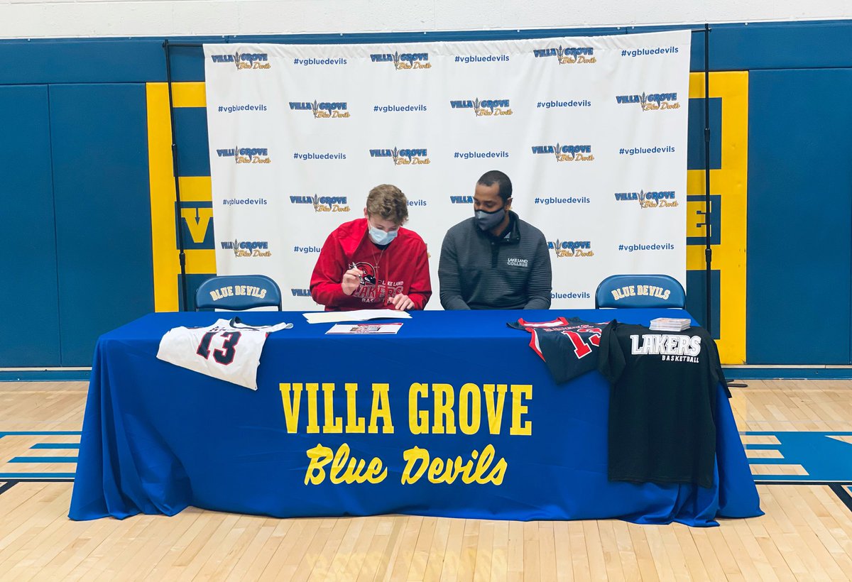 JakeEversole713's tweet photo. Thankful to announce I'll be continuing my basketball career at Lake Land College. Thank you to Coach Larry for the opportunity! Go Lakers! @LLC_Basketball https://t.co/Y5FNEL5GO0