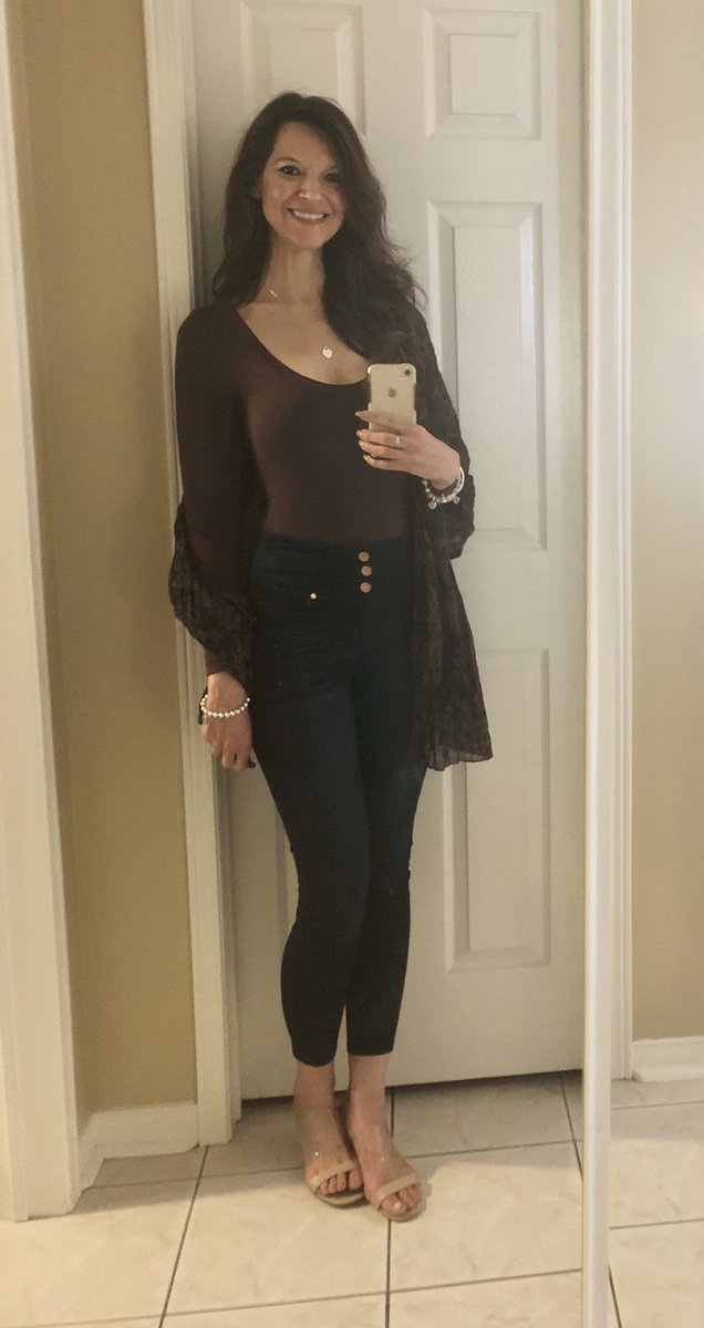 Melanie Korach🇨🇦 tweet media