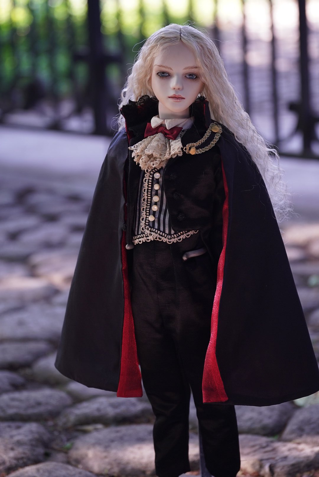 創作人形・吸血鬼の標本（紫水晶） naruto doll on X: 