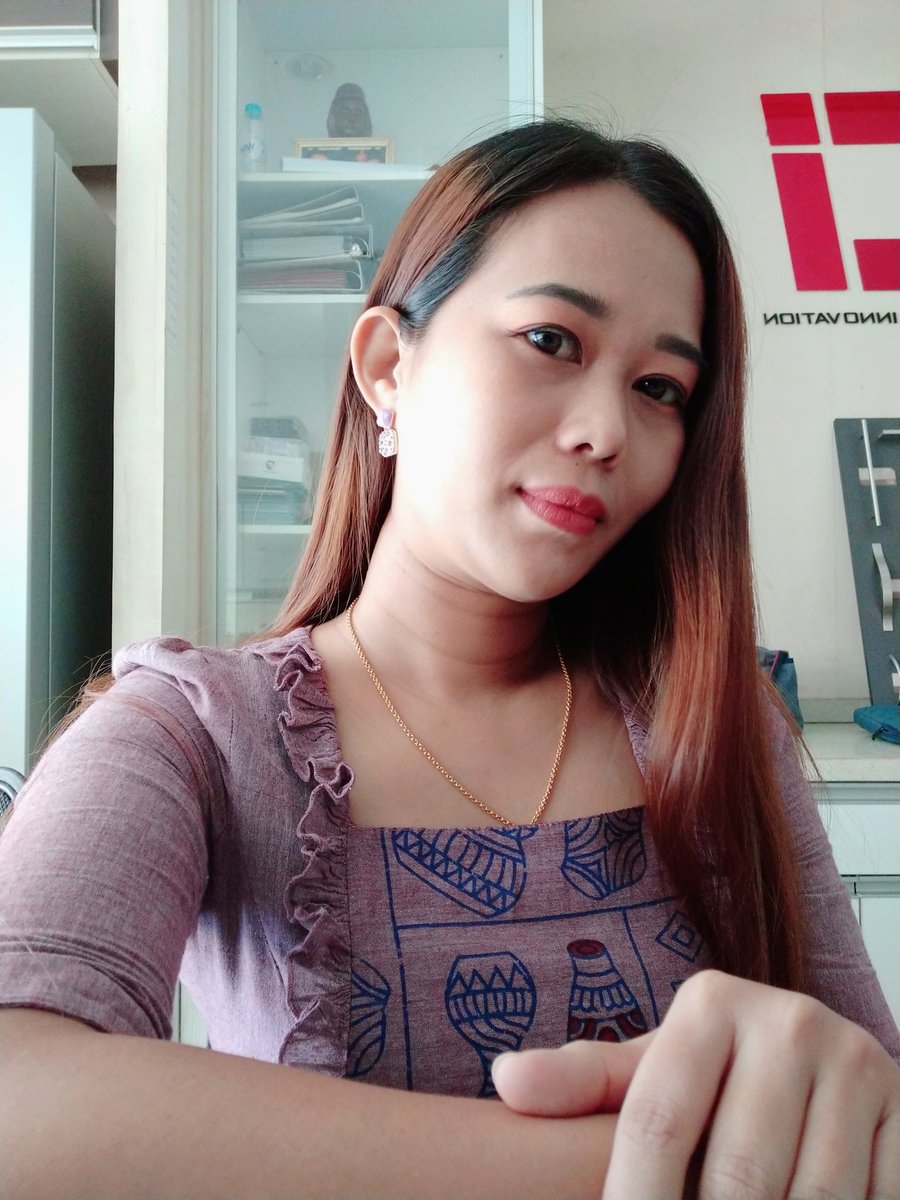 Aye Nyeint Nyeint Htike (@htikenyeint) on Twitter photo 