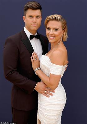 Scarlett Johansson shares her wedding to Colin Jost had 'intentional intimacy' as she was f... https://t.co/QXns0NpmBi https://t.co/ipqYmRyYe5