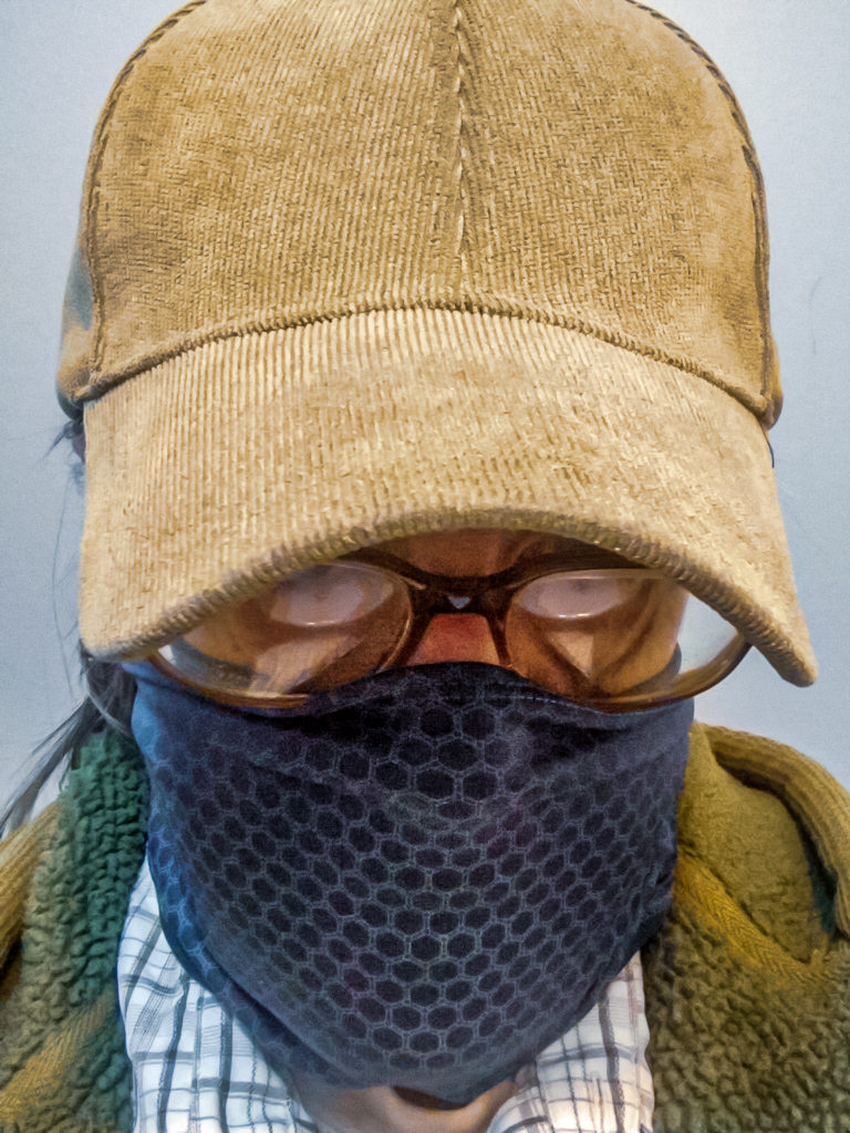 NoStoryNorm's tweet photo. @avbot2 #fotodia408 #1fotocadadia Foto del día.   Ponte la mascarilla / Put the mask on.  @1KarlyRodriguez - With my mask, hat and glasses, there's not much left of me to see. https://t.co/biPB24eAhu