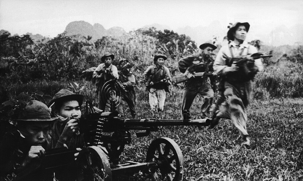 S Vietnam had tried land reform in 1956, but it had been hijacked by local landlords, and very little was redistributed.Meanwhile, the Viet Cong enacted land reform in the areas under their control—and attracted 1000s of recruits in the process. 3/