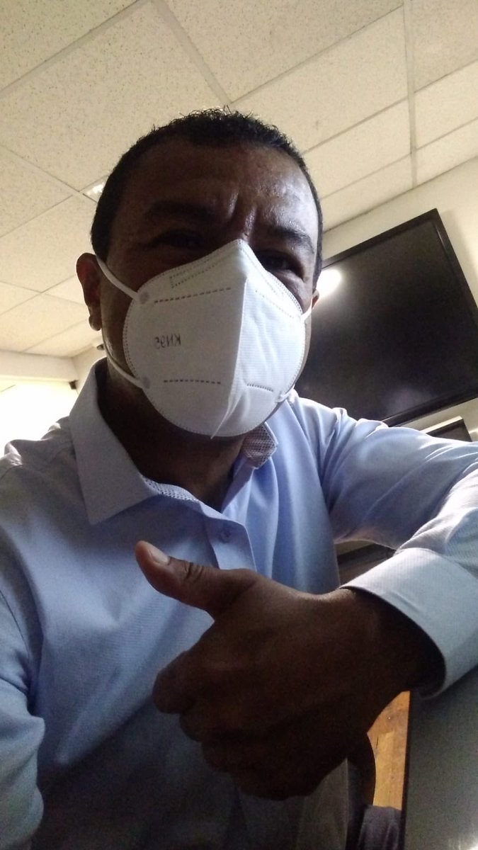 Luego de 12 días llegaron noticias que llenan de esperanza y dicha #FuerzaJimmy y fuerza sobre todo a su familia 
Repito la oración es poderosa, sigamos!