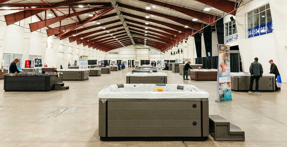 Fraser Valley Tradex (@fvtradex) on Twitter photo 2/3 1000's of visitors have attended over the years to check out the over 50 tubs on display during the 3 day event.
#FVTradex
@TourismAbby
<a href="/City_Abbotsford/">City of Abbotsford</a>
<a href="/AbbyNews/">Abbotsford News</a> 2/3 1000's of visitors have attended over the years to check out the over 50 tubs on display during the 3 day event.
#FVTradex
@TourismAbby
<a href="/City_Abbotsford/">City of Abbotsford</a>
<a href="/AbbyNews/">Abbotsford News</a>