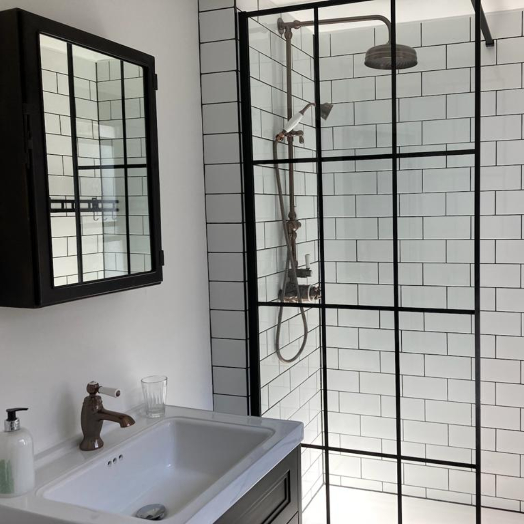 Arnolds Decorating & Refurbishment tweet media