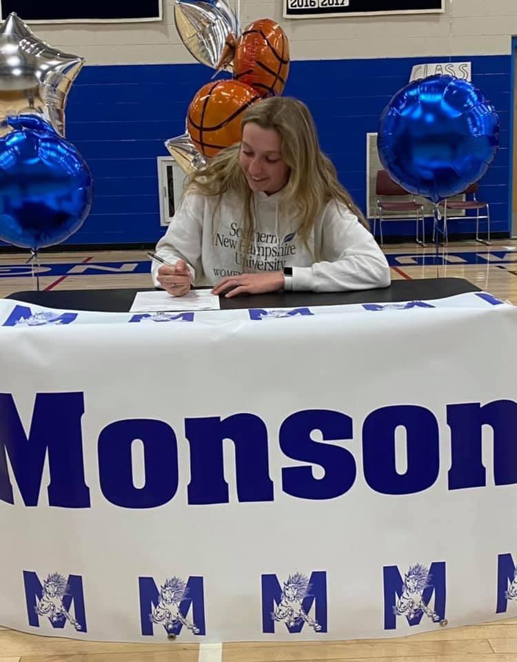 MassFrenzy's tweet photo. Congratulations to @SydnieD1 on officially signing her NLI to play D2 basketball at Southern New Hampshire University! #FrenzyFamily #Frenzy2k21 https://t.co/5tJtQaokbX