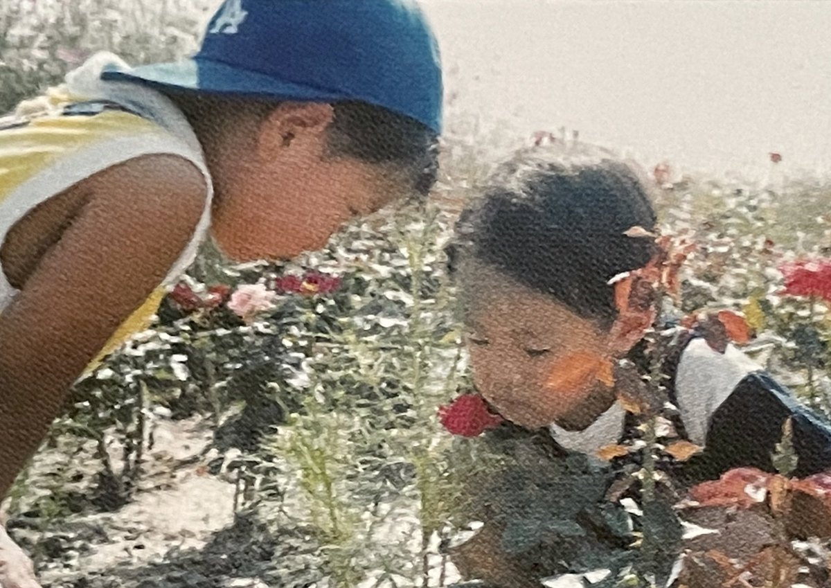 yourkimmary's tweet photo. น่ารักมาก ดงฮยอน &amp; ดงยอง 😭 https://t.co/4wiL5q9a4f