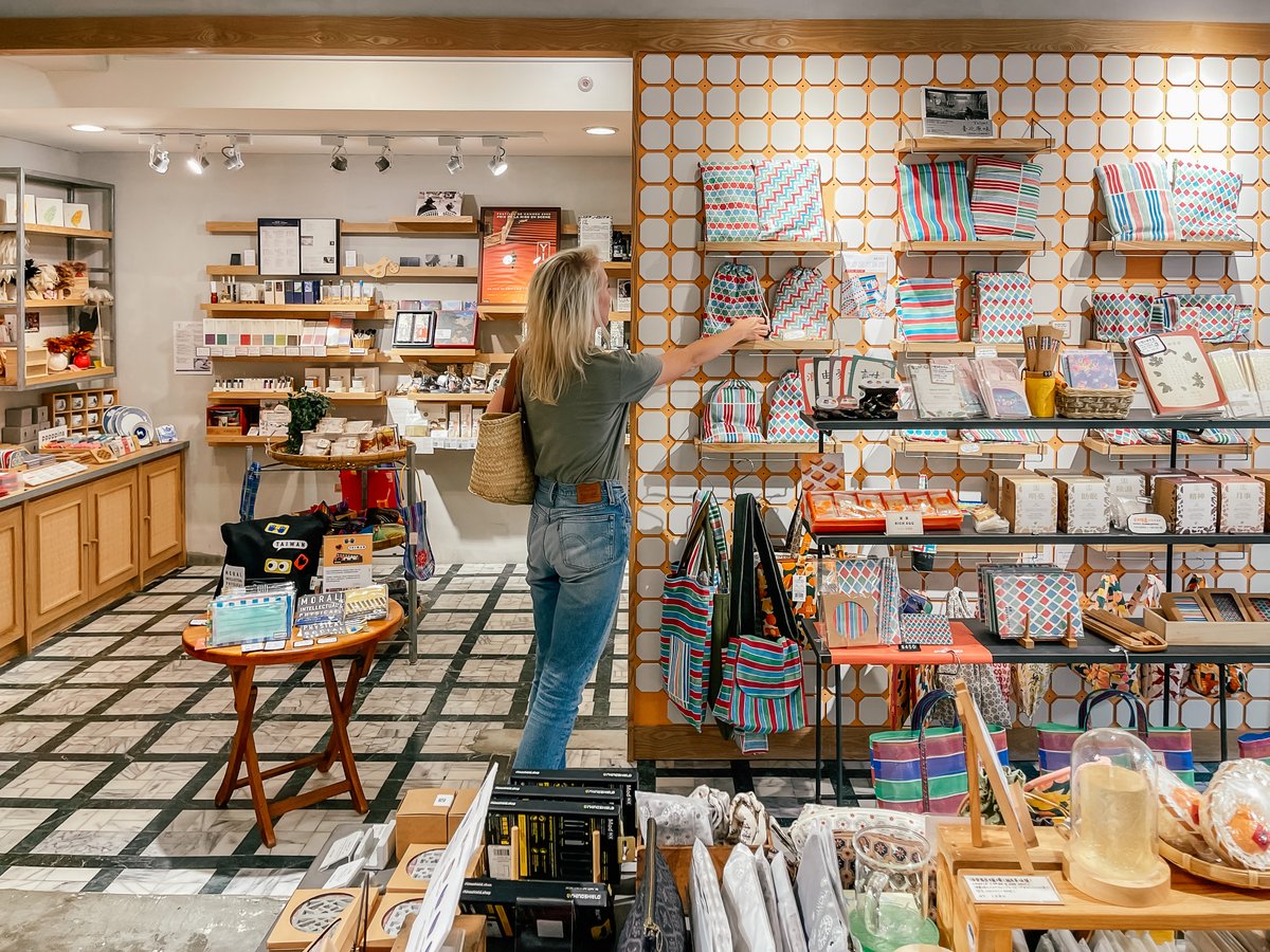 Liesl & Tieneke tweet media