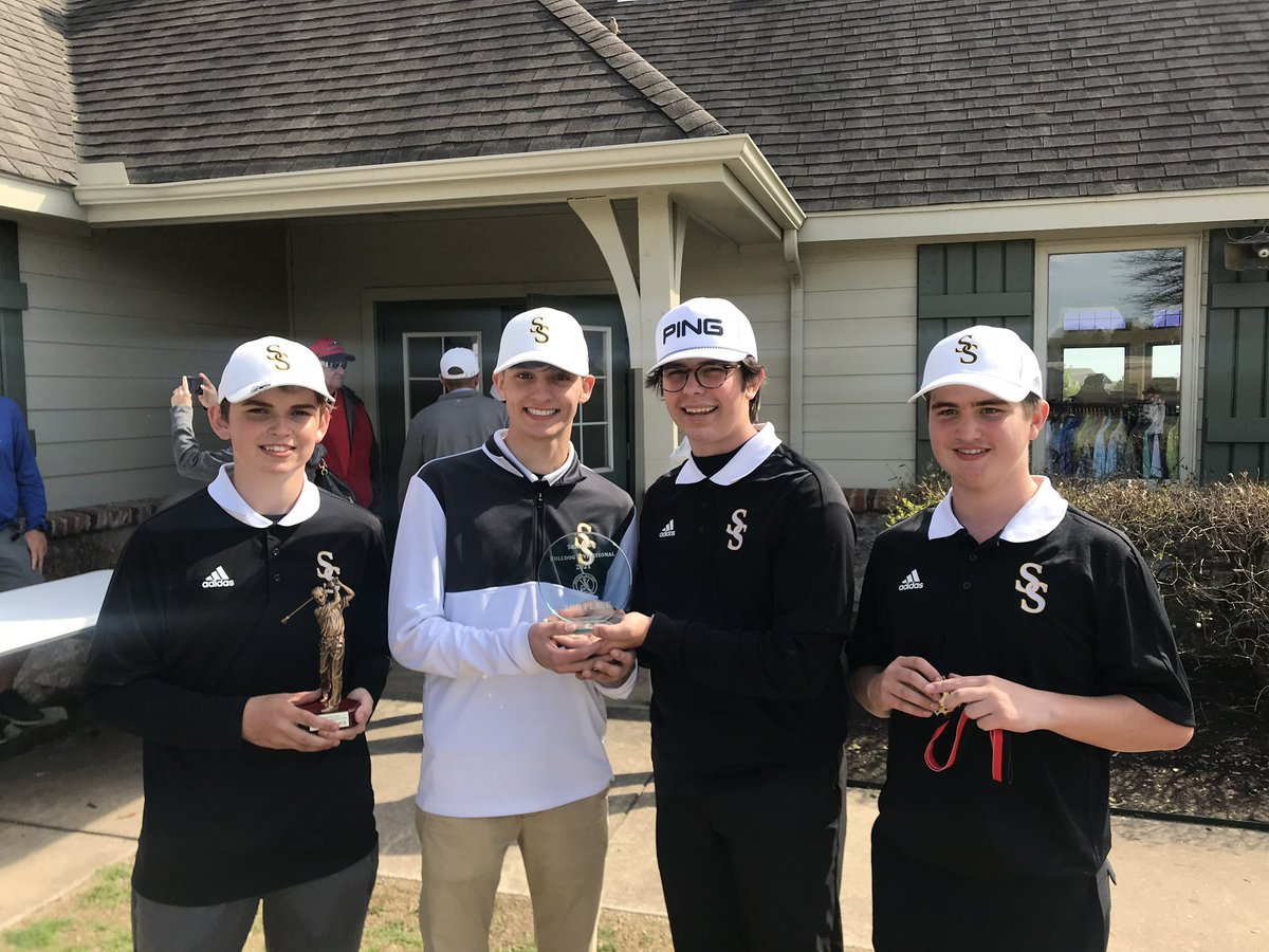 GolfSSSandites9's tweet photo. Congratulations to the Boys for finishing second at Skiatook today.  Finished with the season’s best round of 334.  Drew Paden finished 2nd with a 78, Mason Ward finished 9th with an 81, Cole Hight with an 86, Seth Benton with an 89, and Zane Downey with a 98.  #GOLDRUSH https://t.co/BDK46hGi6M
