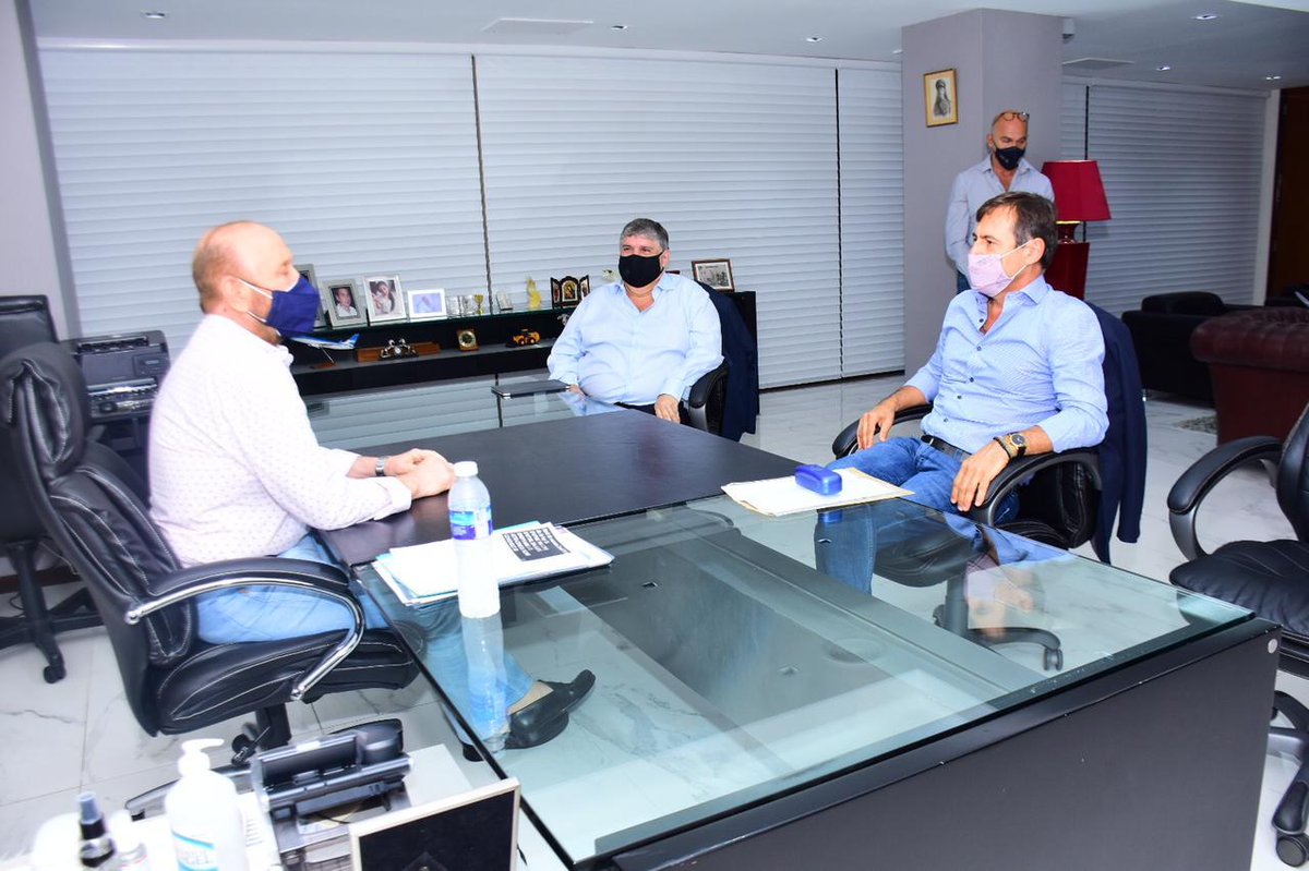 Hoy me reuní con el Gobernador Insfrán y con el Senador Mayans a los fines de presentarles propuestas para conciliar el cuidado de la salud con el trabajo, la educación y el respeto a los derechos. Espero que en esta oportunidad las mismas receptadas.