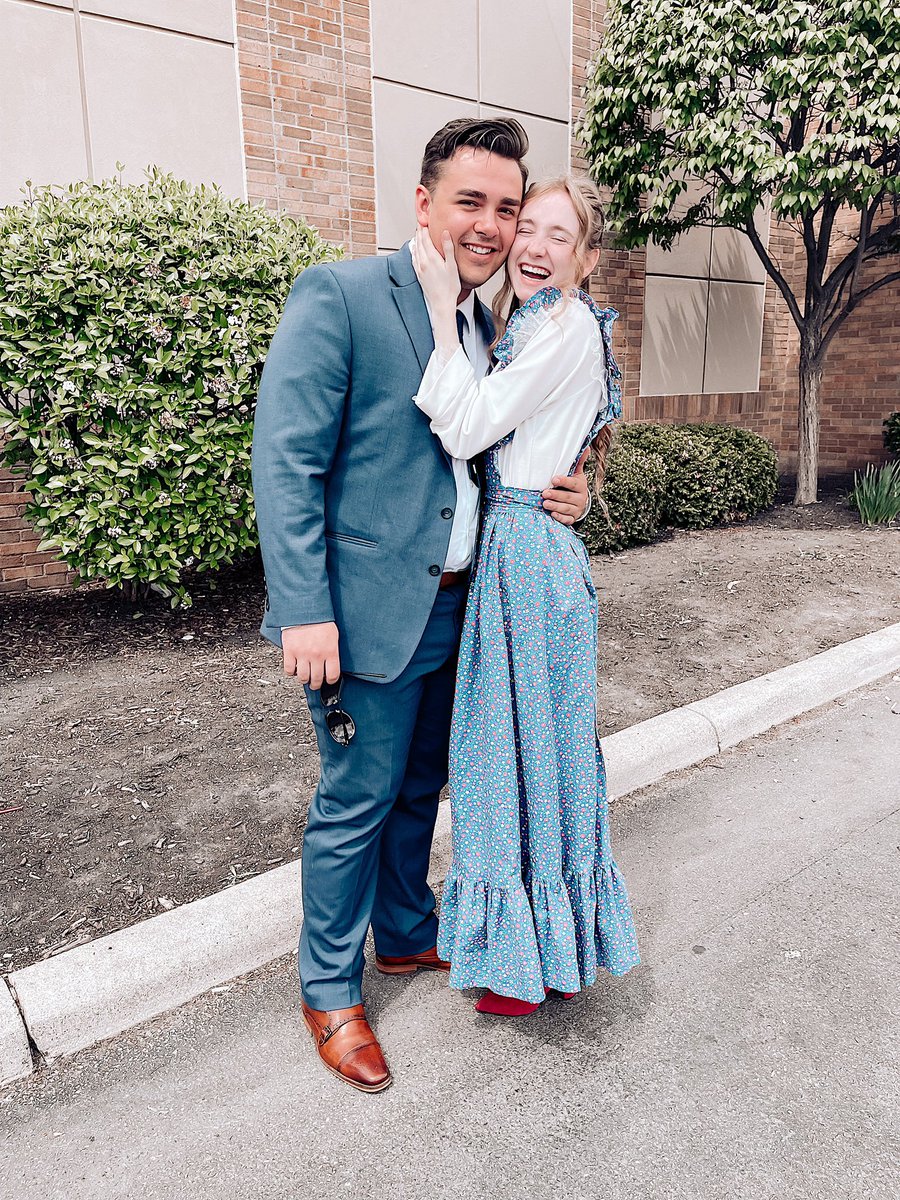 drewswainn's tweet photo. Hey Twitter meet my handsome boyfriend who will never see this bc he doesn’t have Twitter but it’s fineeeee https://t.co/IyT2H9aDJa