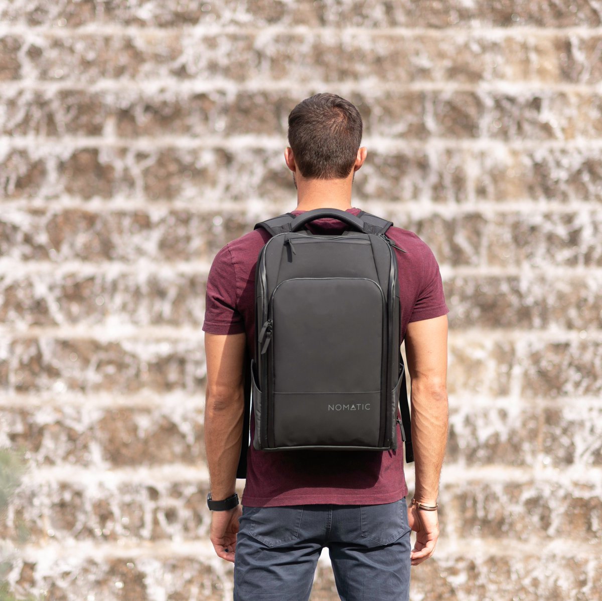 Nomaticgear's tweet photo. 🎒TRAVEL PACK GIVEAWAY!🎒

What's up twitter! We want to inspire (2) lucky fans by gifting them the Travel Pack to help reach some goals! Entering is easy...

⚡ like and re-tweet this post
⚡ follow us @Nomaticgear 
⚡ tag a buddy (or more for extra entries) under this post! https://t.co/qqbaXiqQcR