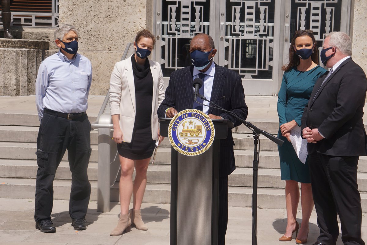 Sylvester Turner tweet media