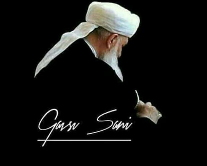 Celis-i halvetim, varım, habibim mah-ı tabanım
Enisim, mahremim, varım, güzeller şahı sultanım.. 🌹