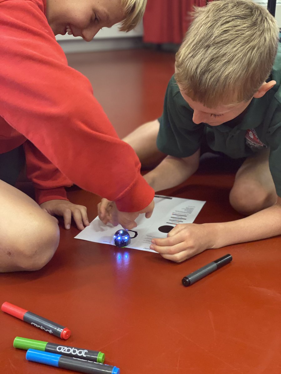 MacgregorPS's tweet image. Our year 5 students are having a wonderful time at our Cluster STEM Day at #KingsfordSmithSchool Such a rich experience for our students to connect with @LathamPrimary and KSS students to deep dive into the glorious worlds of STEM @ACTEducation @KrisWillis10 @TeacherLyndall