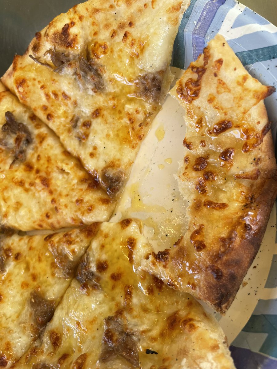 tsomers13's tweet photo. @GuyFieri  Great Pie! Family of 3 less then $40 is awesome! https://t.co/oy98zsvNDJ