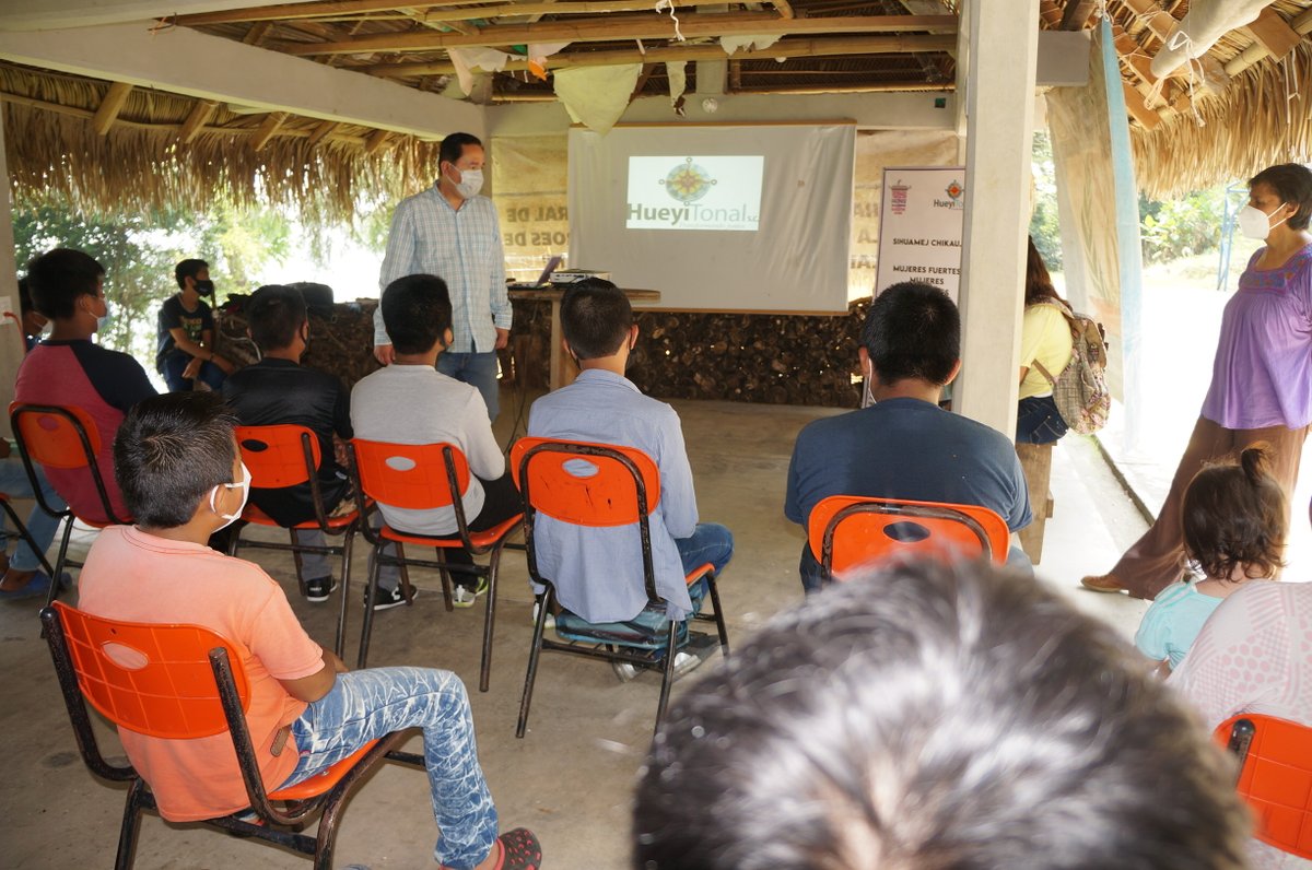 hueyitonal (@hueyitonal) on Twitter photo #mujeresfuertes #PNIPPM #cuetzalan #participacionpolitica promotoras trabajando con jóvenes <a href="/fany_barrios/">Estefanía Barrios</a> <a href="/petate3/">carlos rodriguez</a> #mujeresfuertes #PNIPPM #cuetzalan #participacionpolitica promotoras trabajando con jóvenes <a href="/fany_barrios/">Estefanía Barrios</a> <a href="/petate3/">carlos rodriguez</a>