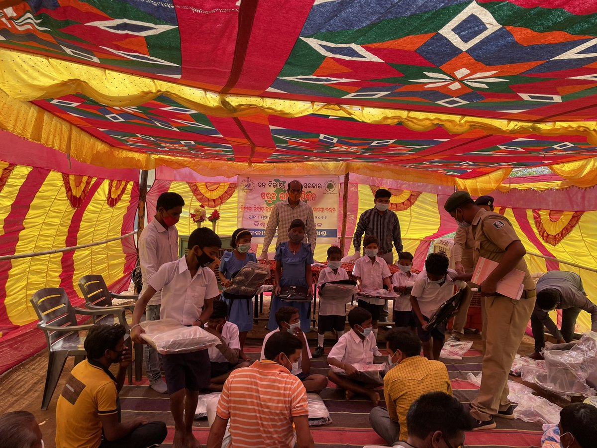 In Musanal landscape area under the Green India Mission scheme different items are distributed to the School students and VSS members to motivate them for conservation of forest.