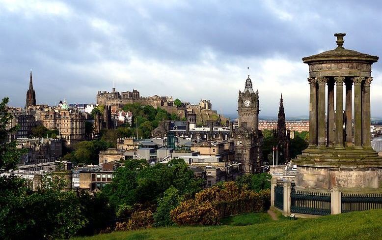 Another great ⁦<a href="/RCSnews/">The Royal College of Surgeons of England</a>⁩ DSTS course at ⁦<a href="/RCSEd/">The Royal College of Surgeons of Edinburgh</a>⁩ supported by ⁦<a href="/GillingwaterLab/">Tom Gillingwater</a>⁩ and ⁦<a href="/AnatomyatEd/">Anatomy@Edinburgh</a>⁩ ! More progress for ⁦<a href="/ScotTraumaNwk/">Scottish Trauma Ntwk</a>⁩ !