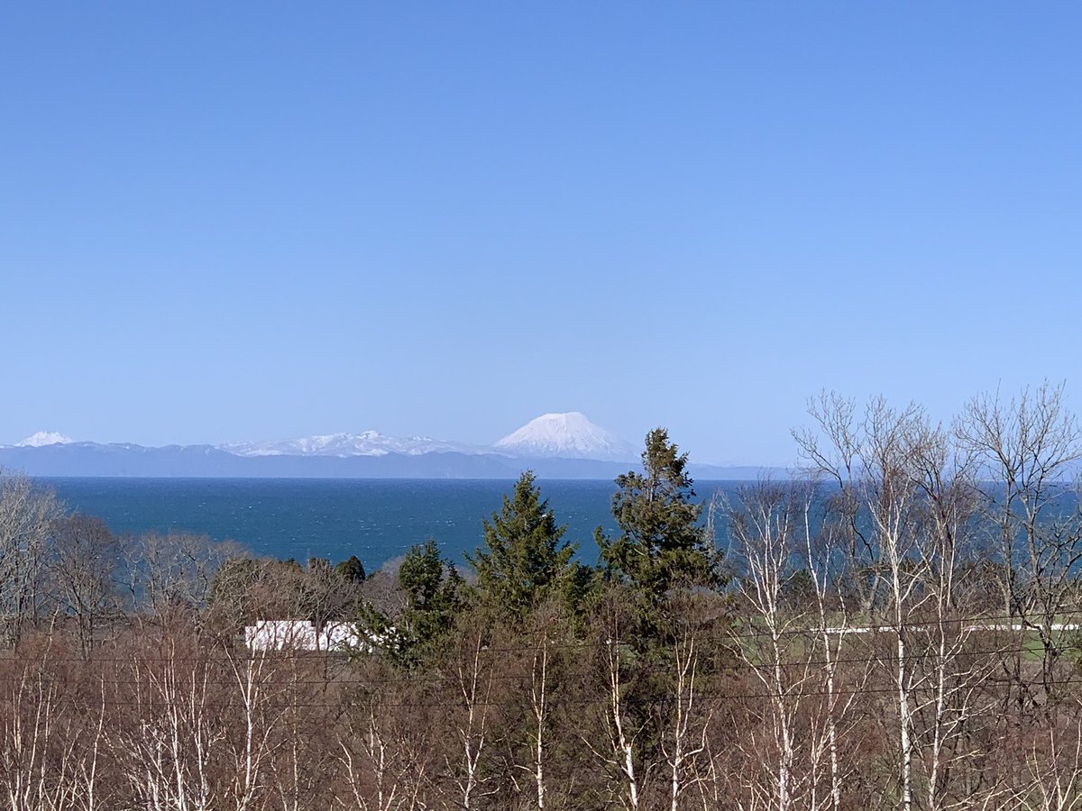v_yakumooo's tweet photo. It’s Earth Day!!!🌎
Since 1970 Earth day has been the day to support for environmental protection. 
These are the pictures taken in Yakumo where you can feel the great nature🏔

#earthday2021 #earthday #yakumo #naturetourism #savetheplanet #savetheocean #savetheforest https://t.co/2obOQxgvcs